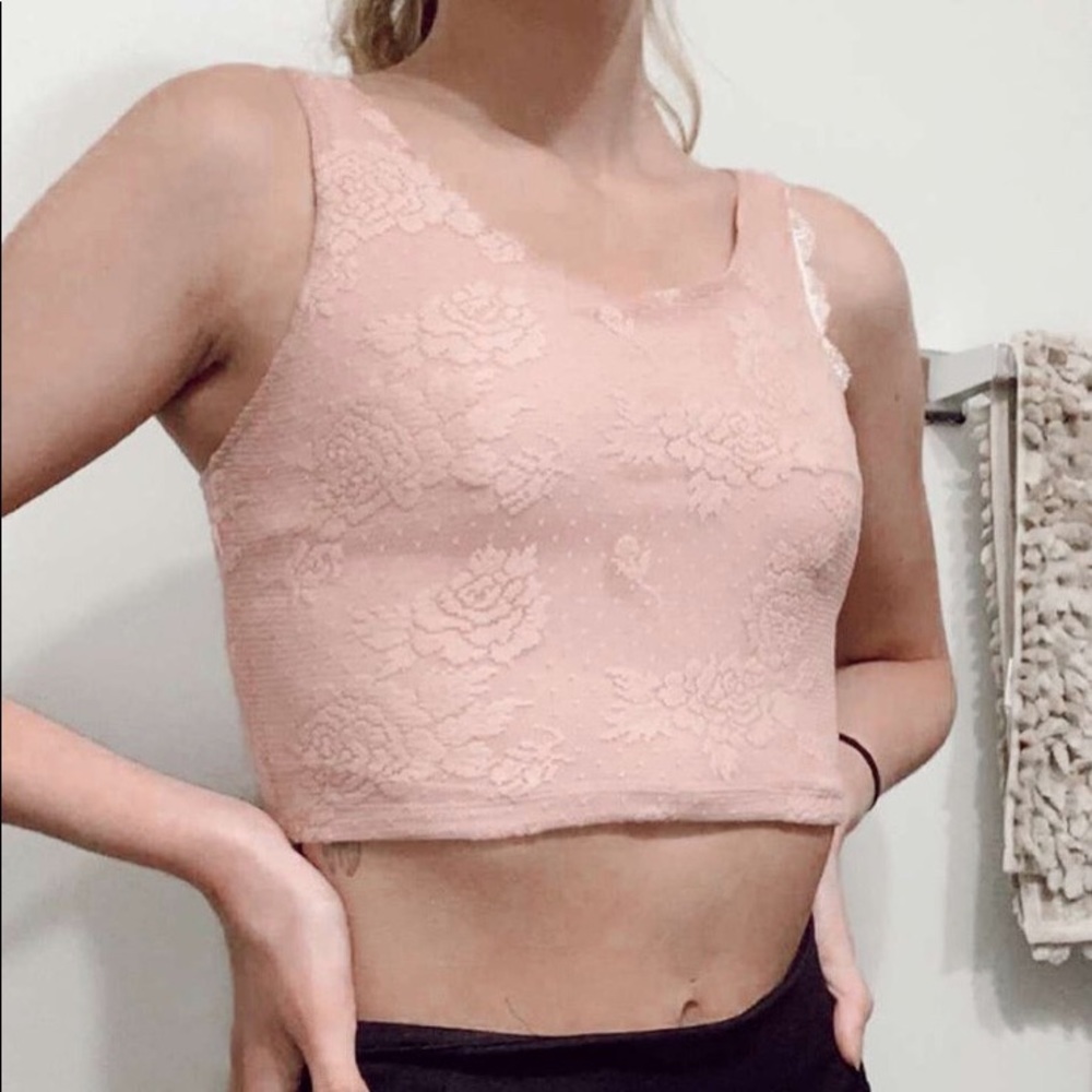 Lacy flower crop!